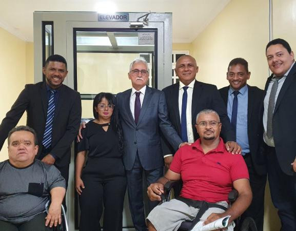Câmara Municipal de Oeiras inaugura reforma e entrega equipamentos de acessibilidade