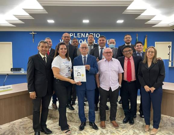Câmara Municipal recebe membros do Rotary Club de Oeiras em ação promocional da 19ª Caminhada da Paz