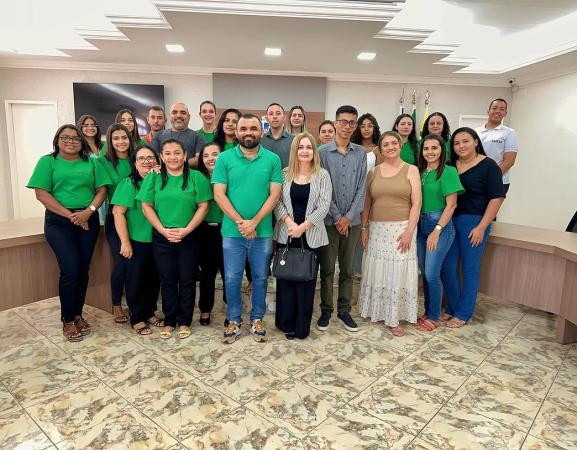 Câmara de Oeiras Oferece Treinamento para Servidores em Gestão de Documentos Históricos